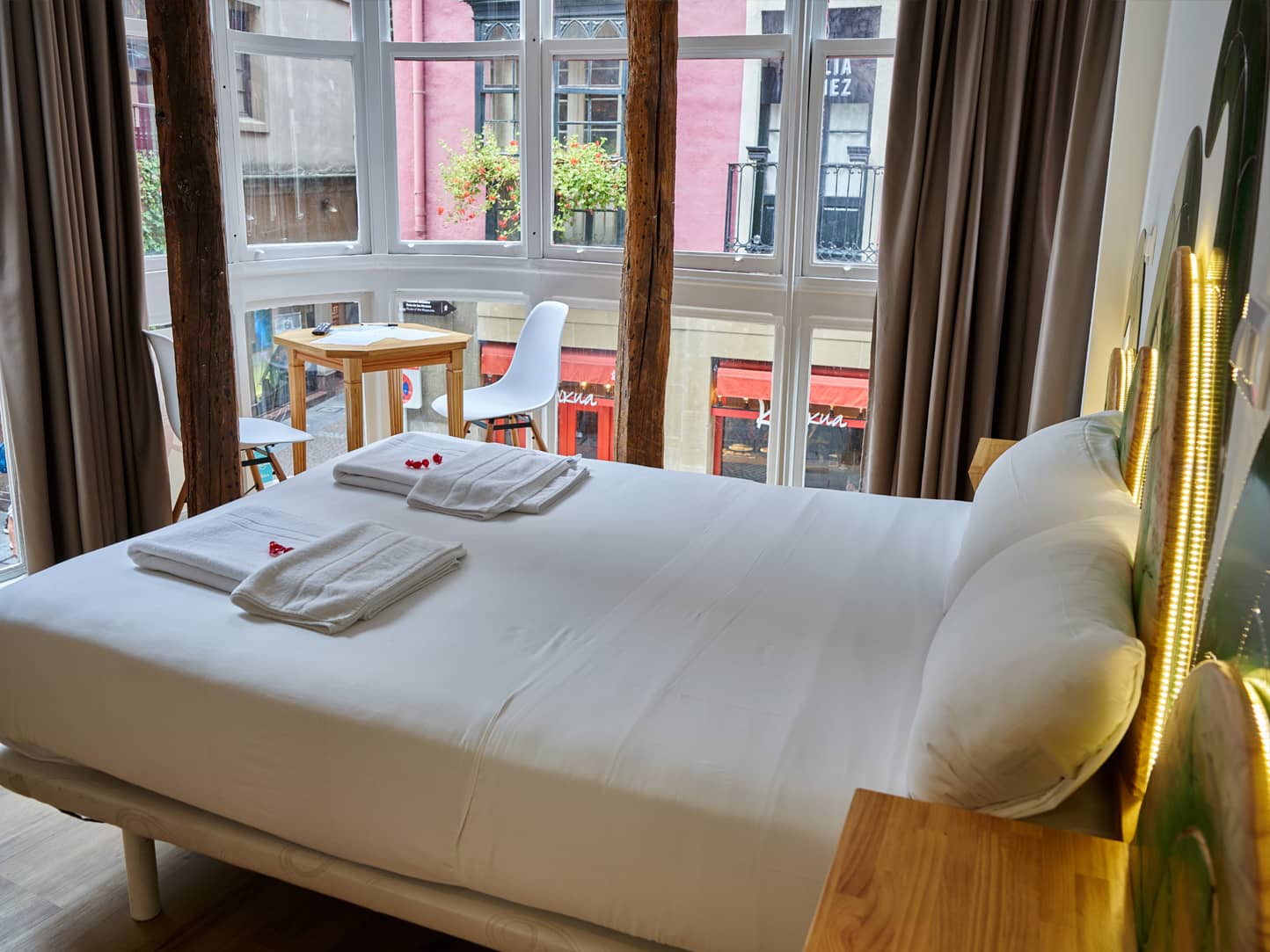 Aliciazzz Bed And Breakfast — Bilbao